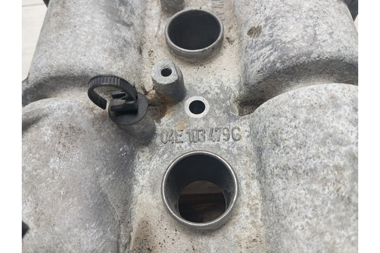 Ліжко розподільних валів VW Golf 1.2 1.4 TSI TFSI 04E103479C