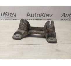Лапа крепление подушка коробки BMW f34