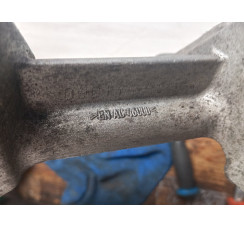 Лапа крепление подушка коробки BMW f34