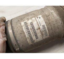 Амортизатор задній правий VW Touareg 7L 2002-2010