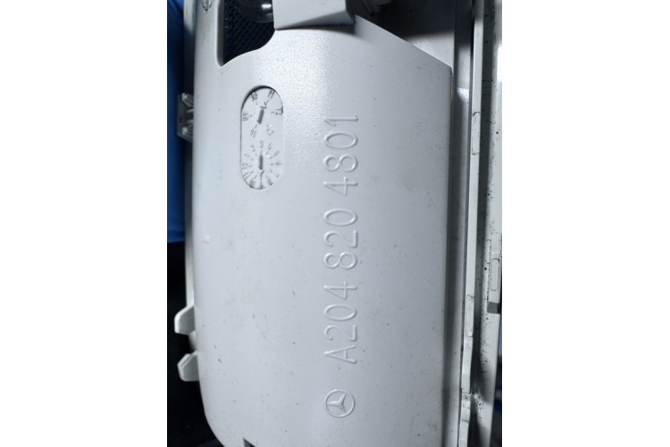 Салонний плафон задній Mercedes Benz GLK-Class X204 2008-2015 A2048204801 Салонний плафон задній Mercedes Benz GLK-Class X204 2008-2015 A2048204801