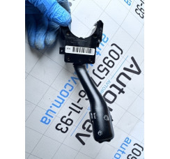 Перемикач склоочисників підрульовий правий Skoda Superb 2002-2008