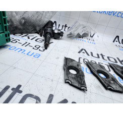 Крышка топливной форсунки Audi A5/S5 [8T] Coupe/Sportback 2007-2016