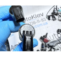 Клапан електромагнітний положення фаз ГРМ Audi A8 [4E] 2002-2010