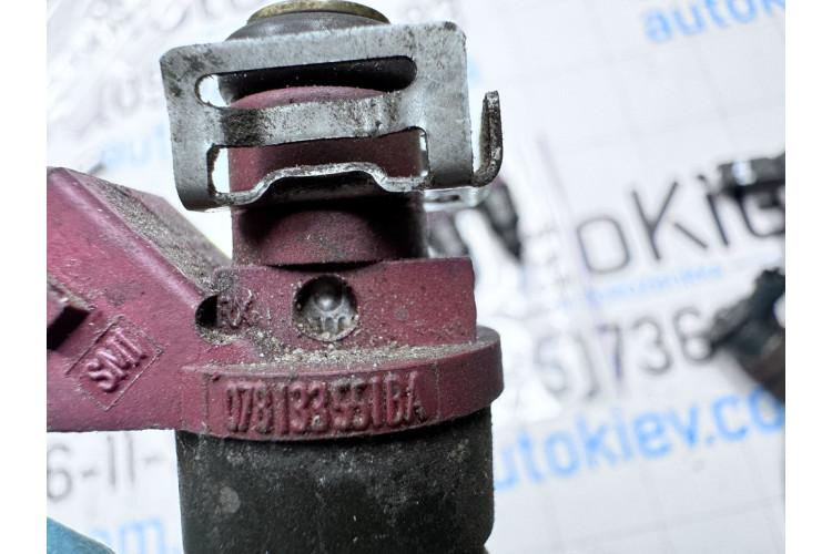 Форсунка паливна Audi A8 [4D] 1999-2002 078133551BA