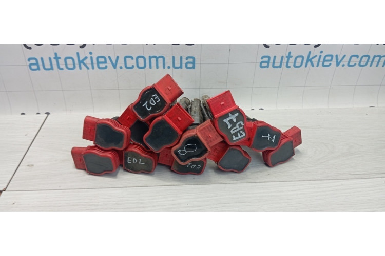 Котушка запалювання Audi A8 [4E] 2002-2010 06E905115E