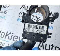 Перемикач поворотів підкермовий Seat Alhambra 2000-2010