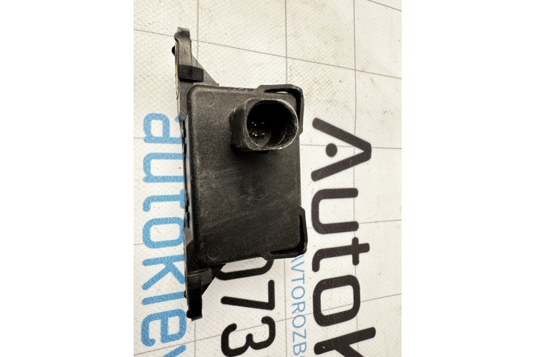 Датчик поперечного прискорення (ESP) Porsche Cayenne 2003-2010 7P0907652 Датчик поперечного прискорення (ESP) Porsche Cayenne 2003-2010 7P0907652