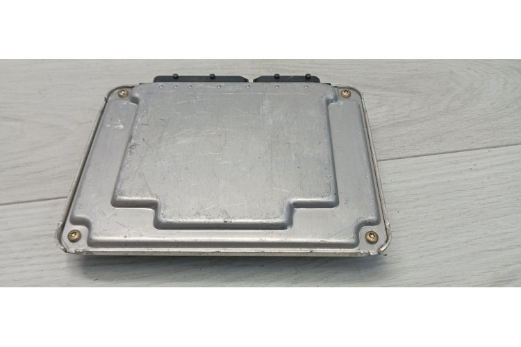 Блок управления двигателя VW Passat [B5] 2000-2005 038906019DS