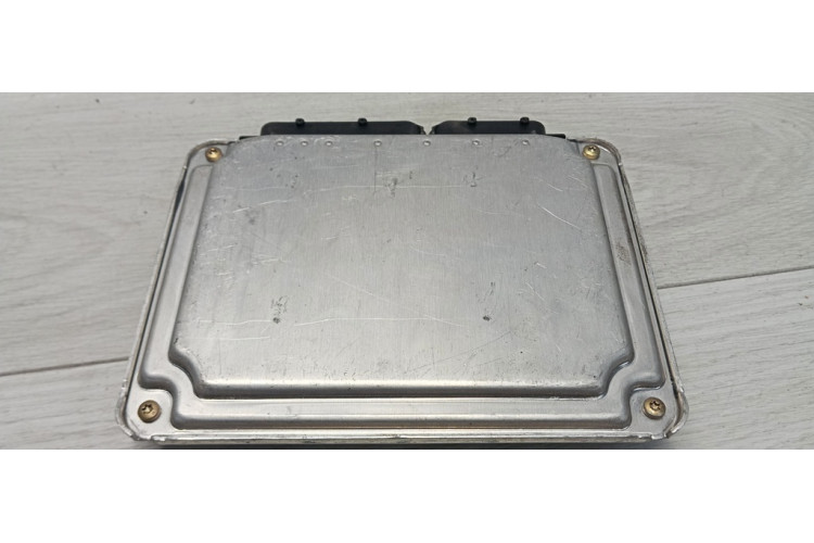 Блок керування двигуном Audi A4 [B6] 2000-2004 8E0909559