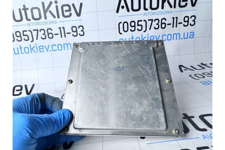 Блок управления двигателем Mercedes Benz W210 E-Klasse 2000-2002 A6131530279