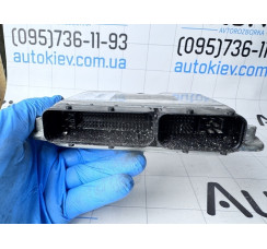 Блок керування двигуном VW Passat [B5] 2000-2005