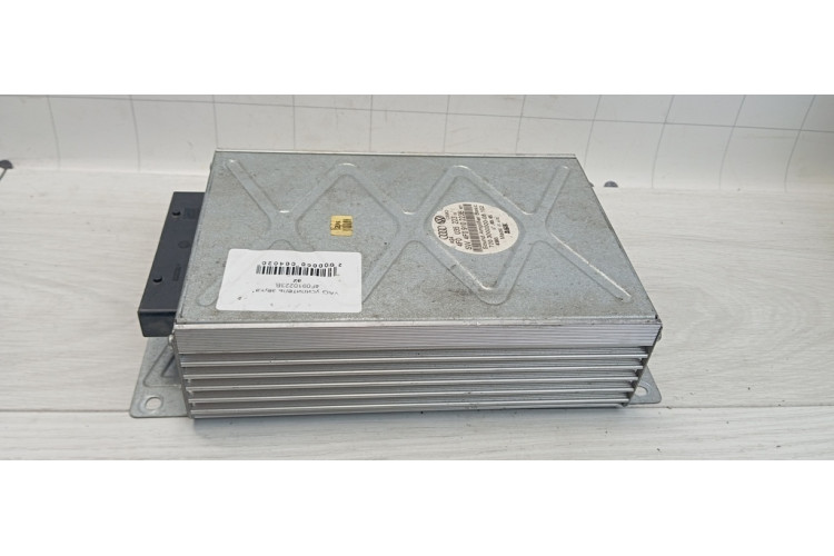 Усилитель звука Audi A6 [C6,4F] 2004-2011 4F0910223B