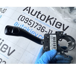 Перемикач поворотів підкермовий Seat Alhambra 2000-2010