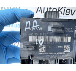 Блок комфорту дверей Audi A8 [4H] 2010-2017