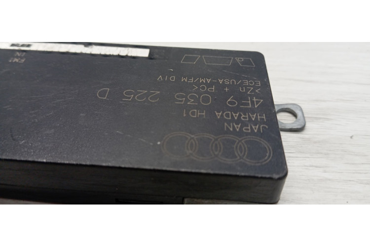 Усилитель антенны Audi Allroad quattro 2006-2012 4F9035225D Усилитель антенны Audi Allroad quattro 2006-2012 4F9035225D