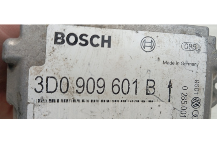 Блок управления подушками airbag VW Phaeton 2002-2016 3D0909601B Блок управления подушками airbag VW Phaeton 2002-2016 3D0909601B