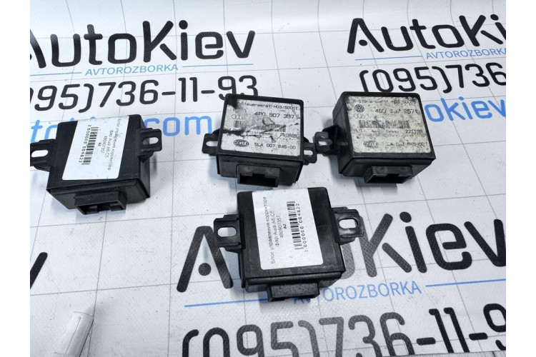 Блок управління коректором фар Audi A8 [4D] 1994-1998 4B0907357