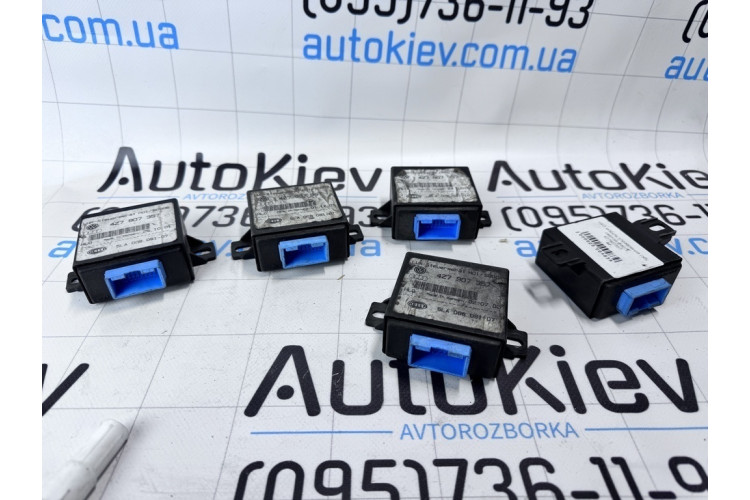 Блок управління коректором фар Audi A8 [4D] 1999-2002 4Z7907357