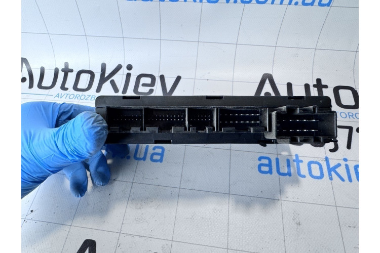 Блок комфорта Audi Allroad quattro 2000-2005 4B0962258D