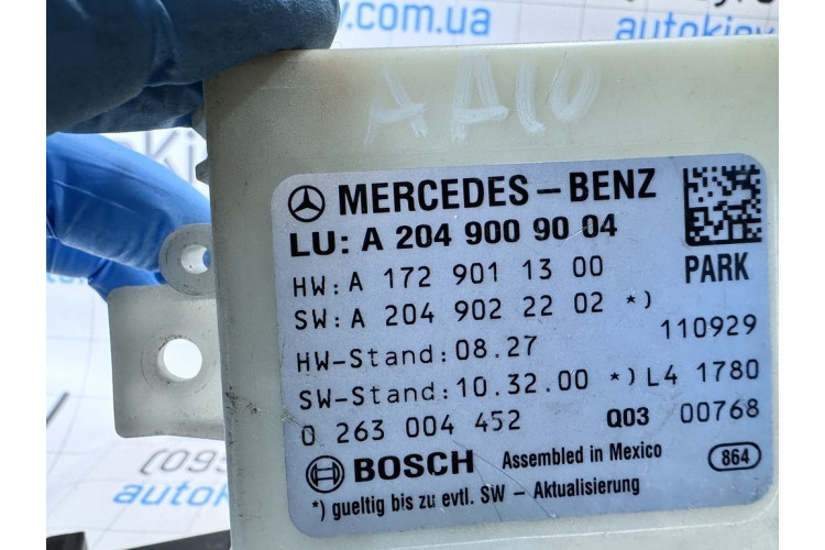 Блок управління парктрониками Mercedes Benz W204 2007-2015 A2049009004