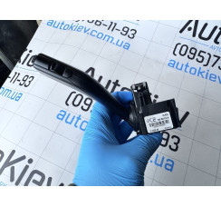 Перемикач склоочисників підрульовий правий Skoda Superb 2002-2008