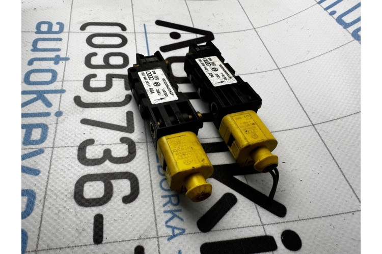 Датчик удару Airbag Audi A4 [B6] 2000-2004 8E0959643A