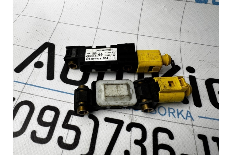Датчик удару Airbag Audi A4 [B6] 2000-2004 8E0959643A