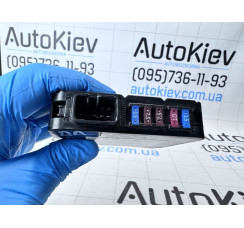 Блок реле та запобіжників Lexus ES 2012-2018