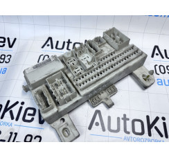 Блок предохранителей Ford C-MAX 2003-2010