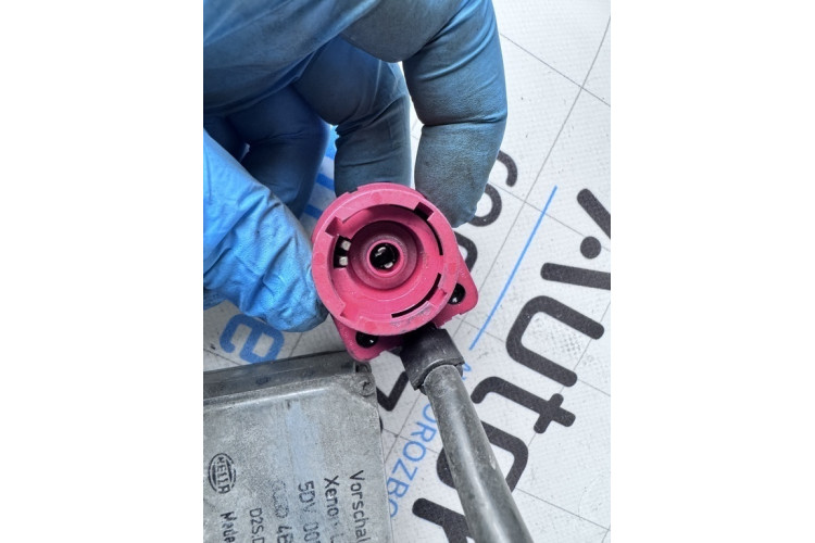 Блок ксенонової лампи Audi A6 [C5] 1997-2004 4B0941471