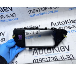 Накладка монітора в панелі приладів Lexus ES 2012-2018