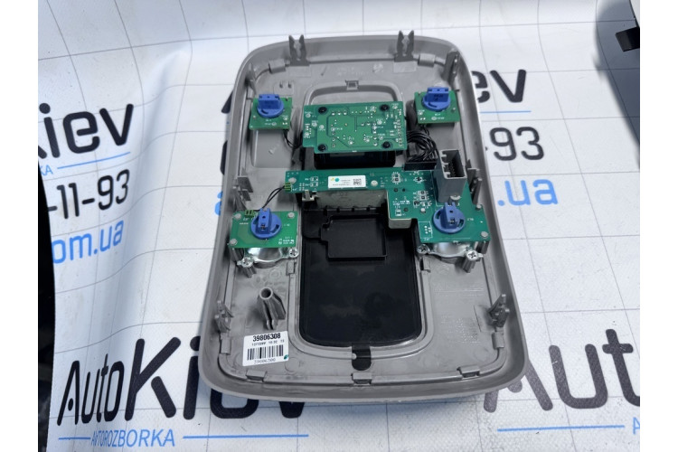 Плафон освітлення салонний Volvo V70 2007-2016 39806308