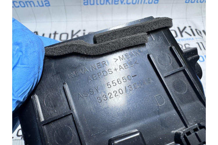 Дефлектор воздушный левый Lexus ES 2012-2018 5565033220 Дефлектор воздушный левый Lexus ES 2012-2018 5565033220