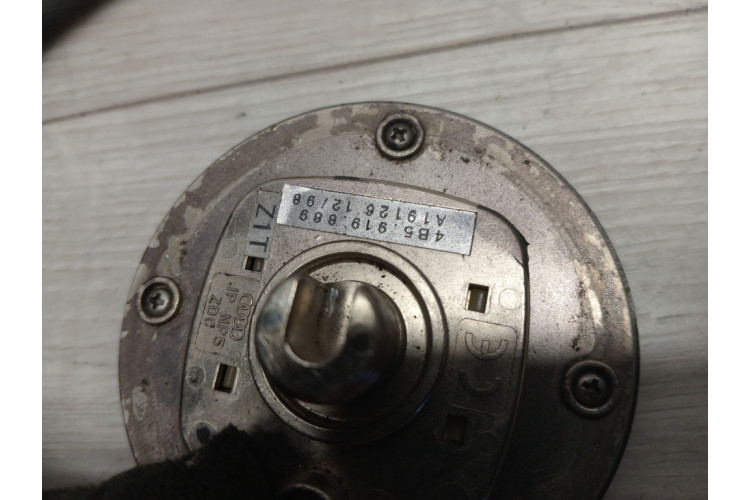 Антенна GPS Audi A6 [C5] 1997-2004 4B5919889