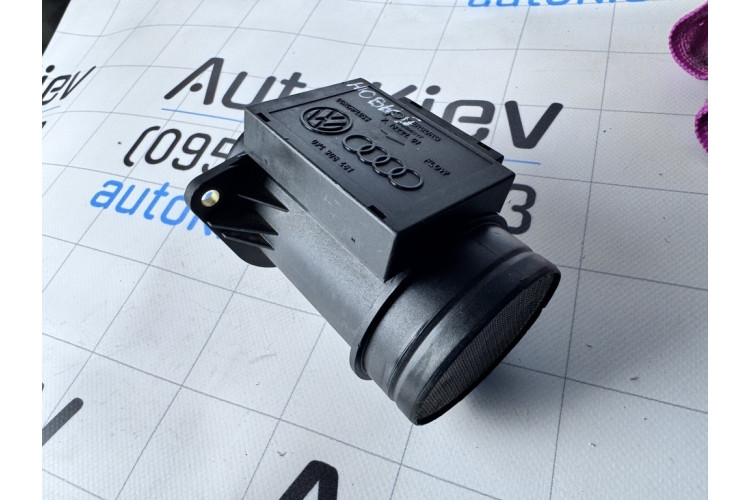 Датчик масової витрати повітря Seat Cordoba 1996-1999 074906461