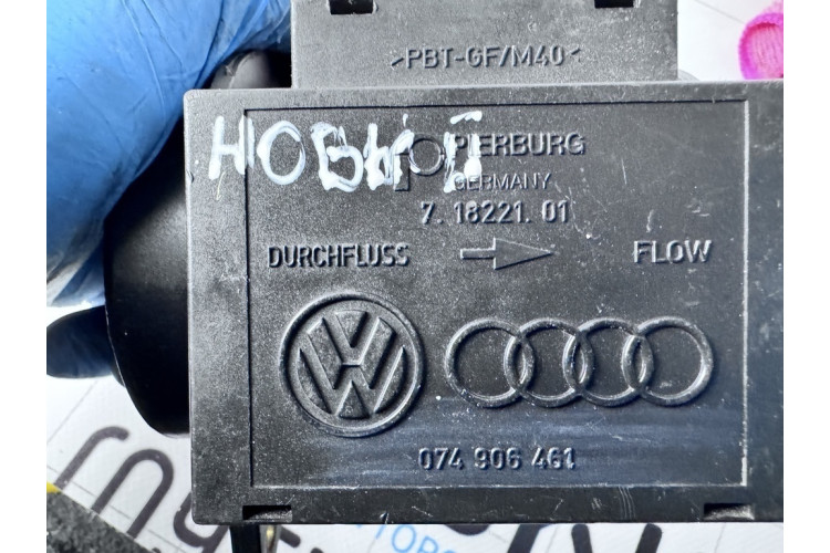 Датчик масової витрати повітря Seat Cordoba 1996-1999 074906461