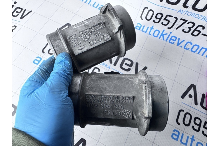 Датчик масової витрати повітря Audi A8 [4D] 1999-2002 059906461D