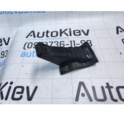 Кронштейн заднього бампера лівий Mercedes Benz W204 2007-2015