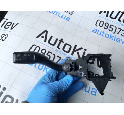 Перемикач поворотів підкермовий Audi A8 [4E] 2002-2010