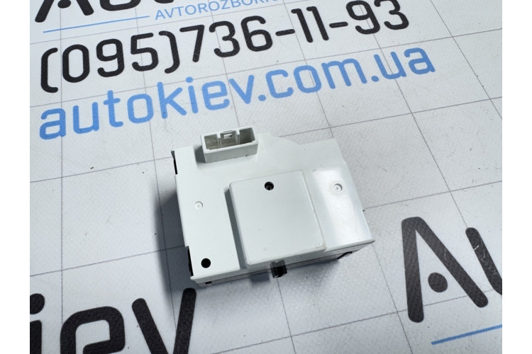 Годинник Lexus ES 2012-2018 8391033230