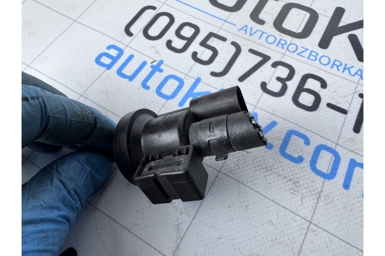 Клапан вентиляції паливного бака Audi A4 [B7] 2005-2007 06E906517A