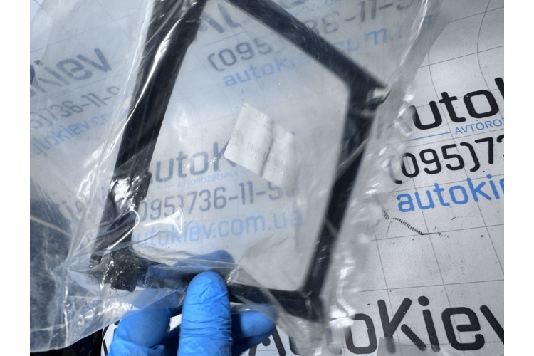 Рамка кулисы передач Mercedes Benz W204 2007-2015 A2046800190