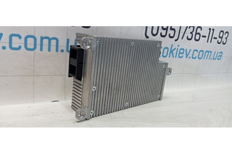 Блок управления обогрева ветрового стекла Audi A8 [4H] 2010-2017 4H0907133A