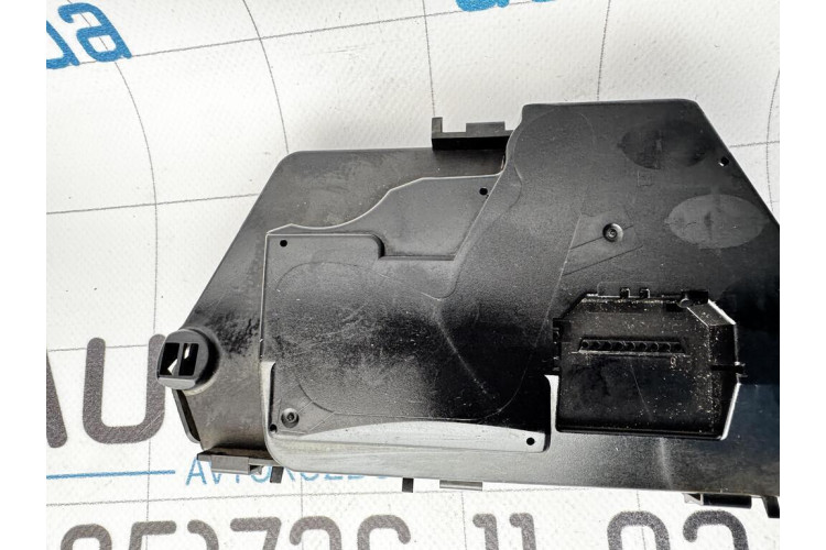 Блок кнопок регулировки сиденья зад прав Mercedes Benz W220 1998-2005 2208211658