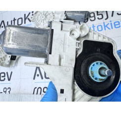 Моторчик склопідйомника Audi Allroad quattro 2012-2019