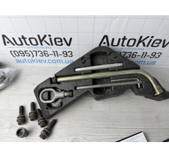 Органайзер з інструментом та комплектом секреток Porsche Cayenne 2003-2010