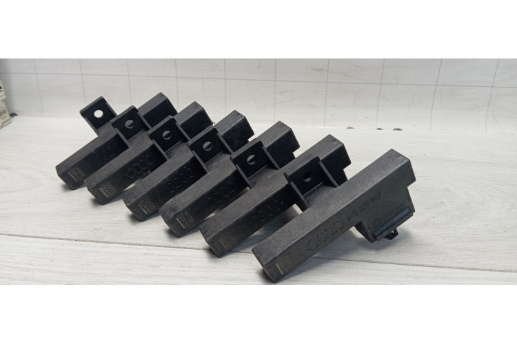 Антена Audi A7 (4G8) 2011-2018 8K0907247