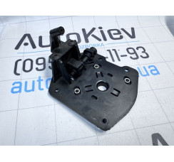 Кронштейн камери нічного бачення Audi A8 [4H] 2010-2017