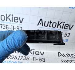 Блок управління парктроником VW Passat [B5] 2000-2005